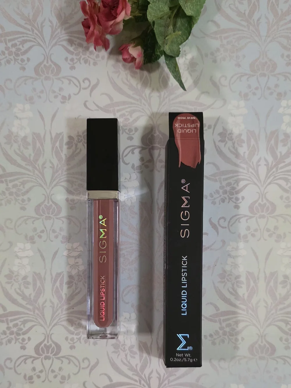 BNIB Sigma Beauty Liquid Lipstick - Warm Rose (Women Makeup)